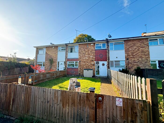 3 Bedroom Terraced House For Sale In Good Size Terraced Home With Garage En Bloc, Perfect For First Time Buyers - Fairfax Close, ME8