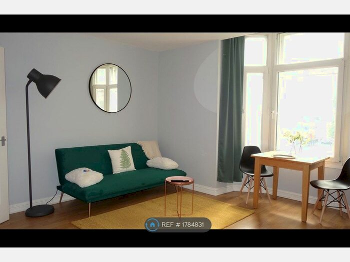 1 Bedroom Flat To Rent In Market Street, Aberdeen, AB11