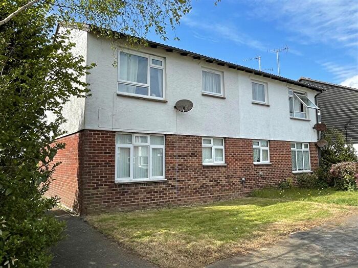 1 Bedroom Apartment To Rent In Armada Way, Littlehampton, BN17