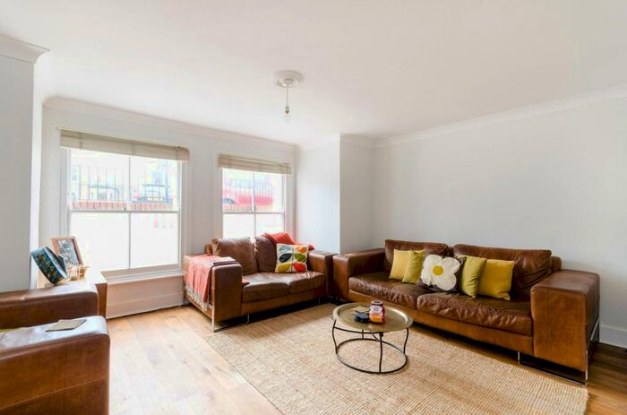 1 Bedroom Flat To Rent In North Street, Carshalton, SM5