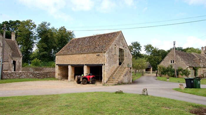 1 Bedroom Studio To Rent In Holwell, Burford, OX18