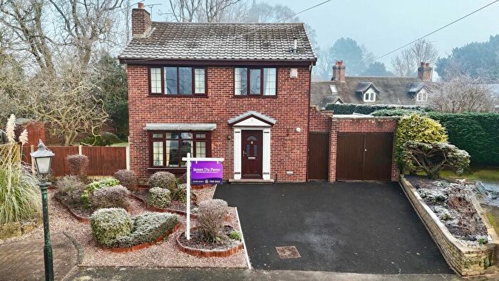 4 Bedroom Detached House For Sale In Bridge Close, Weston, ST18