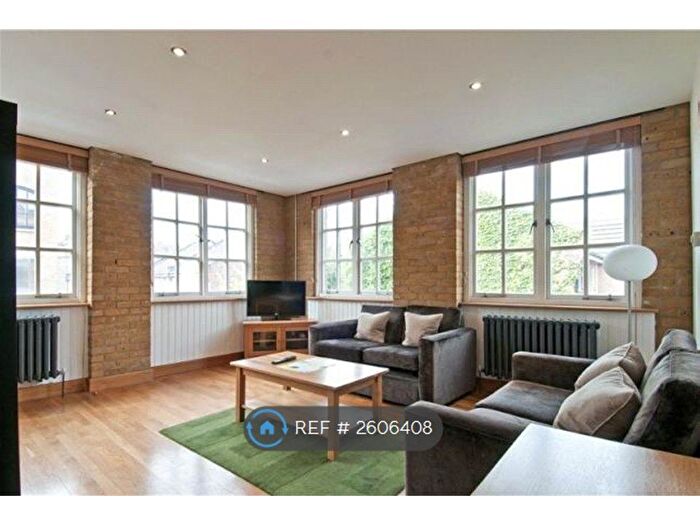 2 Bedroom Flat To Rent In Tower Bridge Road, London, SE1