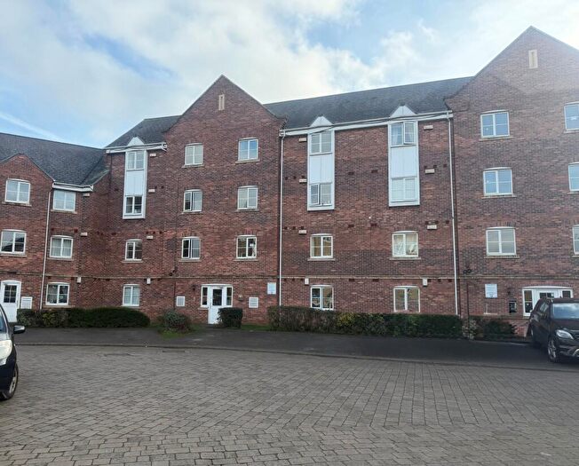 2 Bedroom Flat To Rent In Henry Bird Way, Northampton, NN4