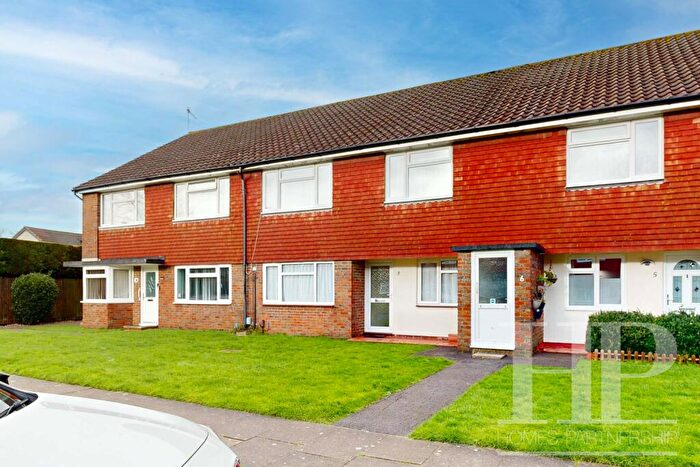 2 Bedroom Maisonette To Rent In London Road, Crawley, RH10