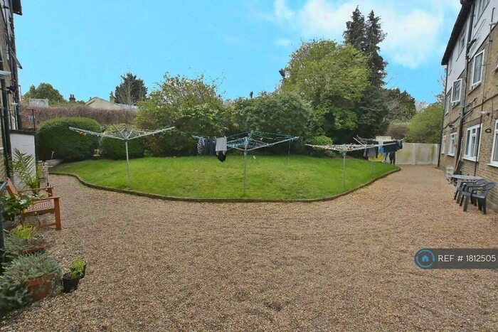 1 Bedroom Flat To Rent In Stevenson House, London, SW11