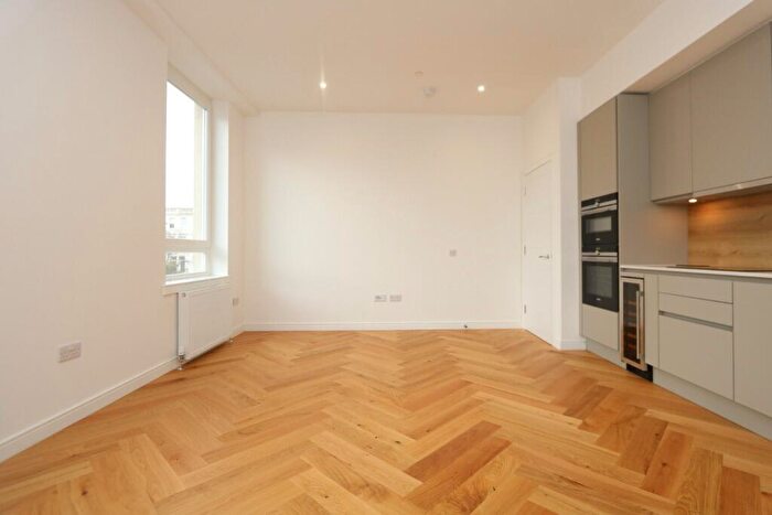 1 Bedroom Flat To Rent In Elderslie Street, Glasgow, G3