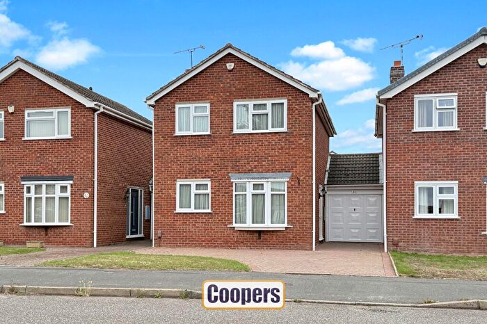 3 Bedroom Link Detached House To Rent In Norman Avenue, Walsgrave, CV2