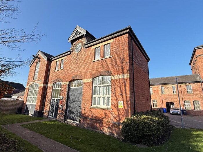 1 Bedroom Apartment For Sale In Caroline Court, Burton On Trent, DE14