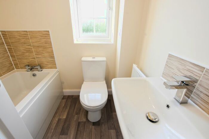 3 Bedroom Town House To Rent In Dionard Drive, New Lubbesthorpe, Leicester, LE19
