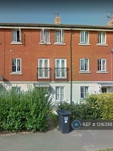 5 Bedroom Terraced House To Rent In Dragon Road, Hatfield, AL10