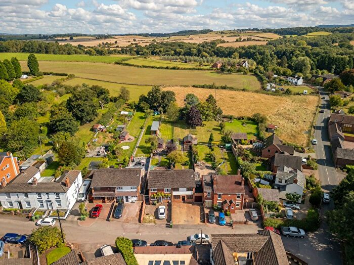 3 Bedroom Semi-Detached House For Sale In New Road, Caunsall, Kidderminster, DY11