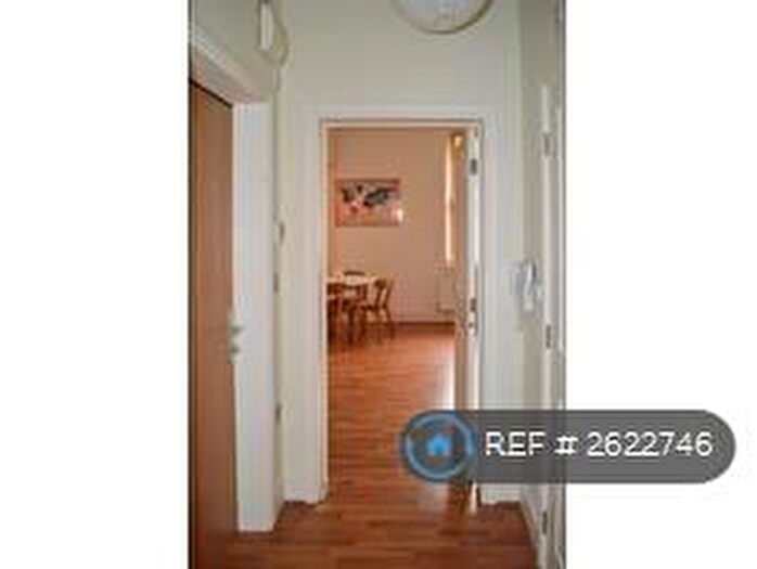 1 Bedroom Flat To Rent In Hartshaw, Rotherham, S60
