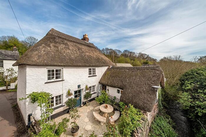 3 Bedroom Detached House For Sale In Coleford, Crediton, EX17