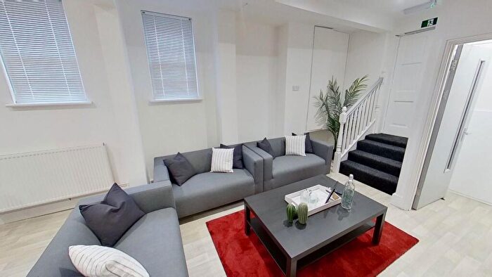 6 Bedroom Terraced House To Rent In Clarendon Street, Nottingham, NG1