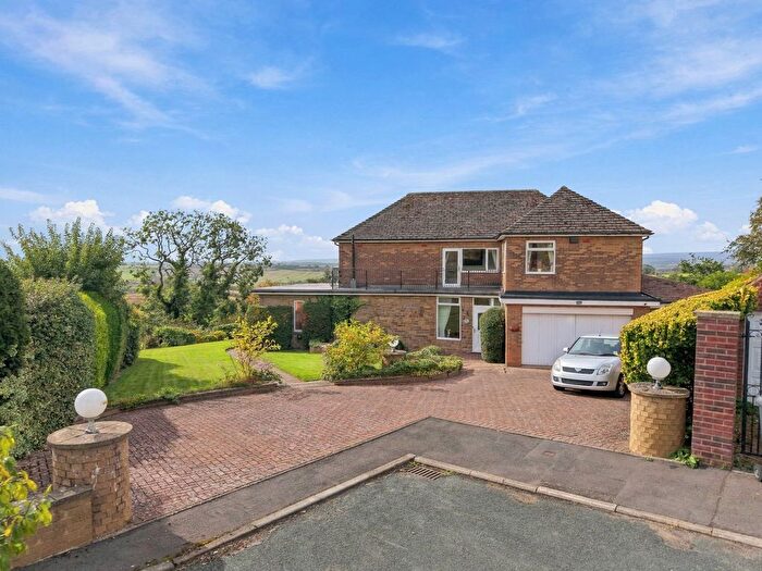 4 Bedroom Detached House For Sale In Moorlands, Wickersley, Rotherham, S66