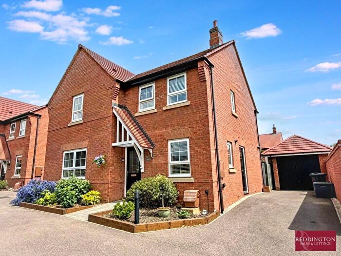 4 Bedroom Detached House For Sale In Limb Drive, Hugglescote, Coalville, LE67