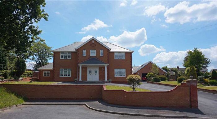4 Bedroom Detached House For Sale In Clos Y Dderwen, Gorslas, Llanelli, SA14