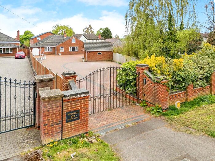 9 Bedroom Detached House For Sale In Barton Road, Barton Seagrave, Kettering, NN15