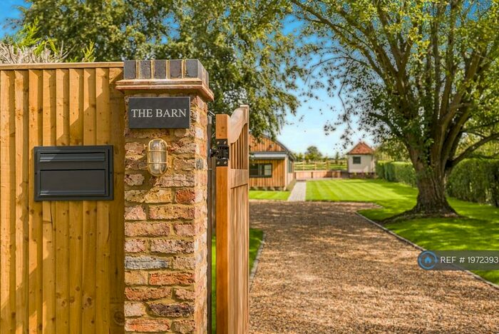 3 Bedroom Detached House To Rent In Burtons Lane, Little Chalfont, HP8