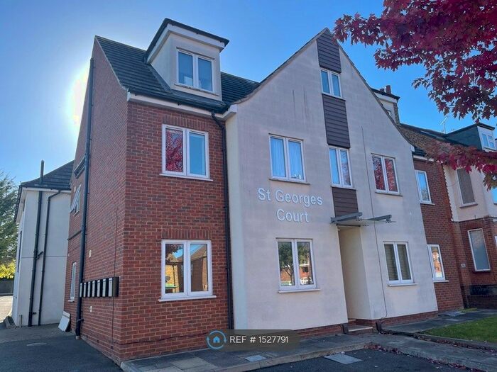 1 Bedroom Flat To Rent In St. Georges Court, Westcliff-On-Sea, SS0