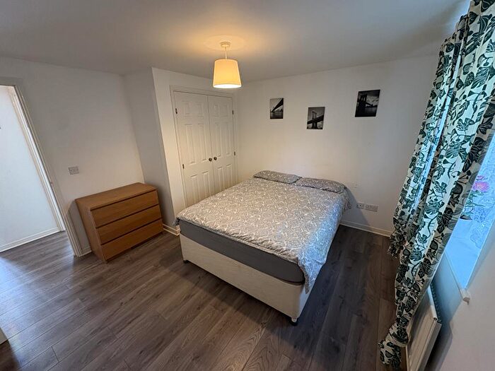 2 Bedroom Apartment To Rent In Headington, Oxford, OX3
