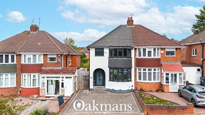 3 Bedroom Semi-Detached House For Sale In Brandwood Park Road, Birmingham, B14
