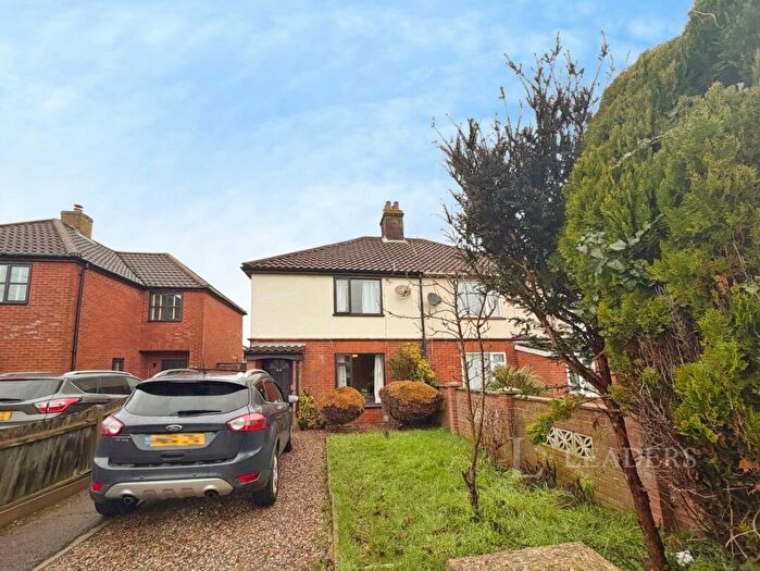 Semi Detached House To Rent In Northfield Gardens, Wymondham, Norfolk, NR18