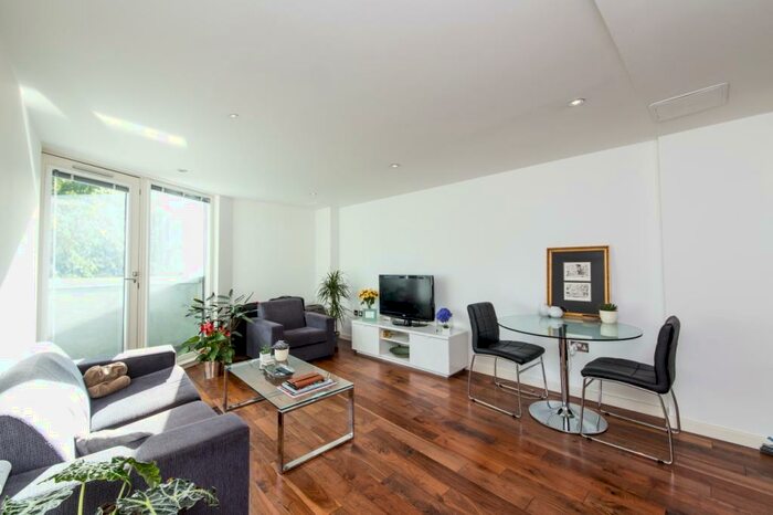 1 Bedroom Apartment To Rent In Shoreditch Square One, Hackney Road, Hackney, E2