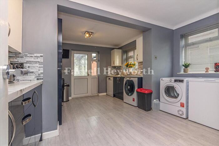 3 Bedroom Bungalow For Sale In Chatsworth Avenue, Fleetwood, FY7