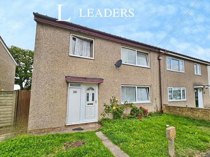 4 Bedroom Semi-Detached House For Sale In Montgomery Road, Gosport, Hampshire, PO13