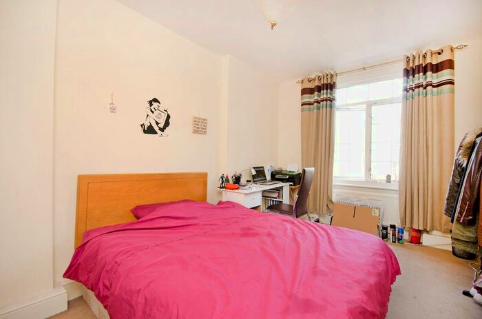 2 Bedroom Flat To Rent In Harrowby Street, Marylebone, London, W1H