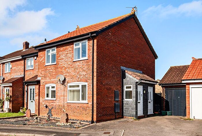 1 Bedroom End Terrace House For Sale In Squires Court, Longwell Green, Bristol, BS30