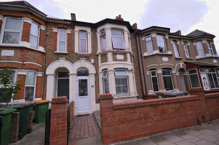 4 Bedroom Terraced House To Rent In Gwendoline Avenue, Plaistow, London, E13