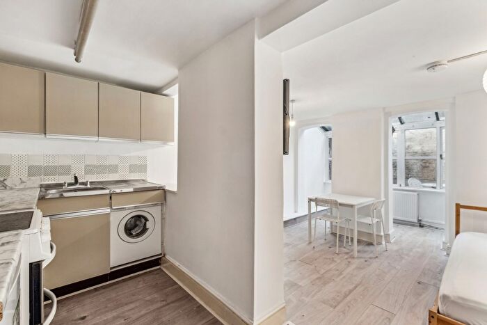 Studio To Rent In Pratt Street, Camden, NW1