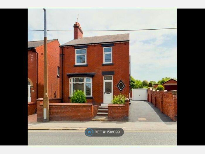 3 Bedroom Detached House To Rent In Hough Lane, Wombwell, Barnsley, S73