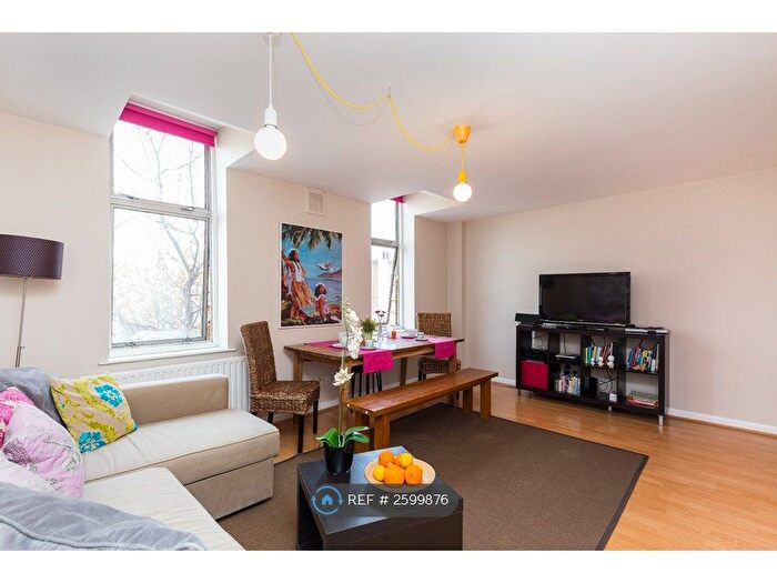 1 Bedroom Flat To Rent In Upper Street, London, N1