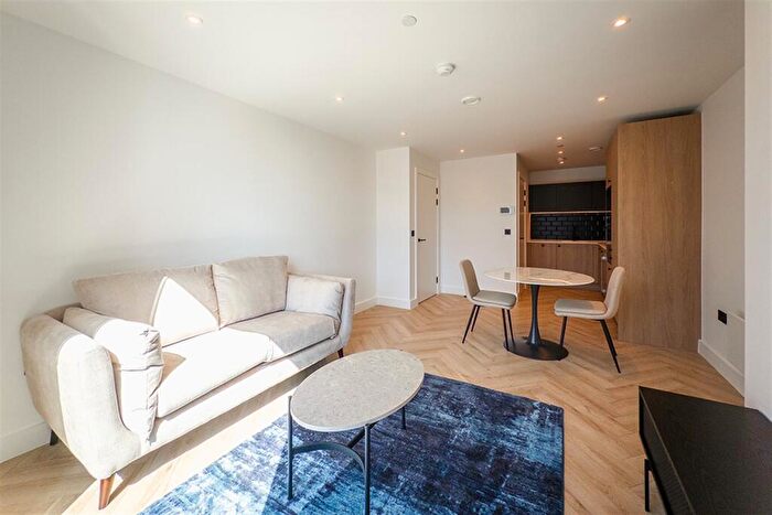 1 Bedroom Apartment To Rent In Bankside, Colliers Yard, M3