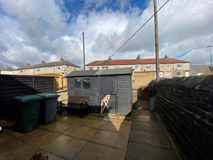 1 Bedroom Bungalow For Sale In Pot House Road, Wibsey, Bradford, BD6