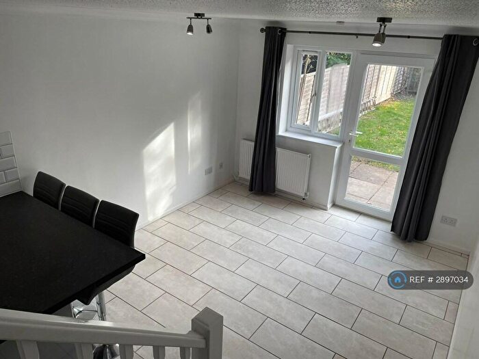 1 Bedroom Terraced House To Rent In Liza Court, Rugby, CV21