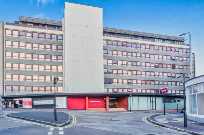 2 Bedroom Apartment For Sale In Lee Circle, City Centre, Leicester, LE1