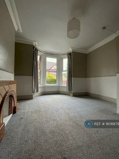 Studio To Rent In Wendover Road, Urmston, Manchester, M41