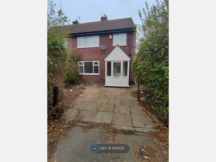 3 Bedroom Terraced House To Rent In Chelford Road, Sale, M33
