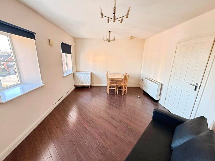 2 Bedroom Flat To Rent In Henry Bird Way, Northampton, Northamptonshire, NN4