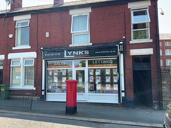 2 Bedroom Flat To Rent In Market Street, Hyde, SK14