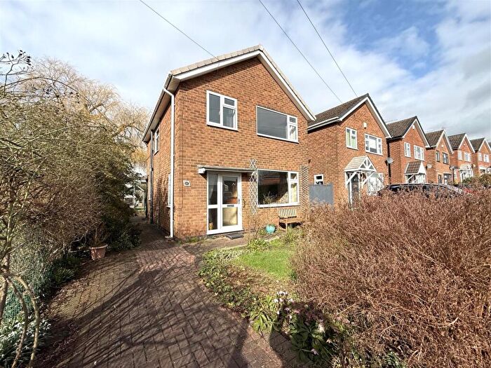 3 Bedroom Detached House For Sale In Dovedale Crescent, Belper, DE56