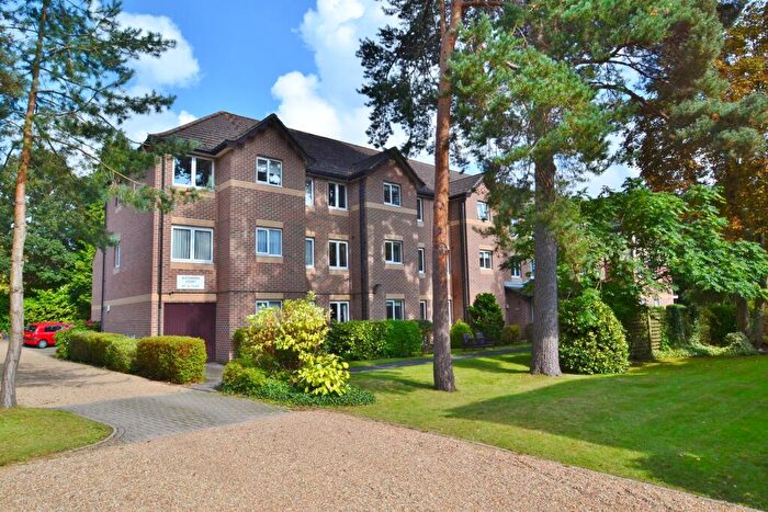 1 Bedroom Retirement Property For Sale In West Parley, BH22