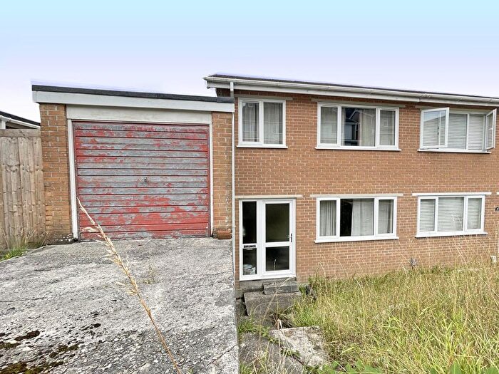 4 Bedroom Semi-Detached House For Sale In Erlstoke Close, Plymouth, PL6