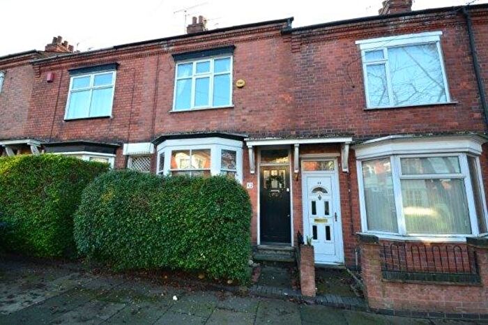 3 Bedroom Terraced House To Rent In Thurlow Road, Leicester, LE2