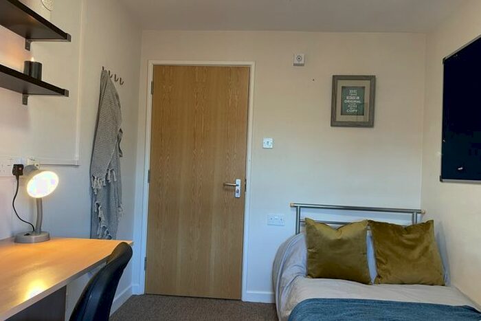 4 Bedroom Flat To Rent In Cathedral Street, Lincoln, LN2